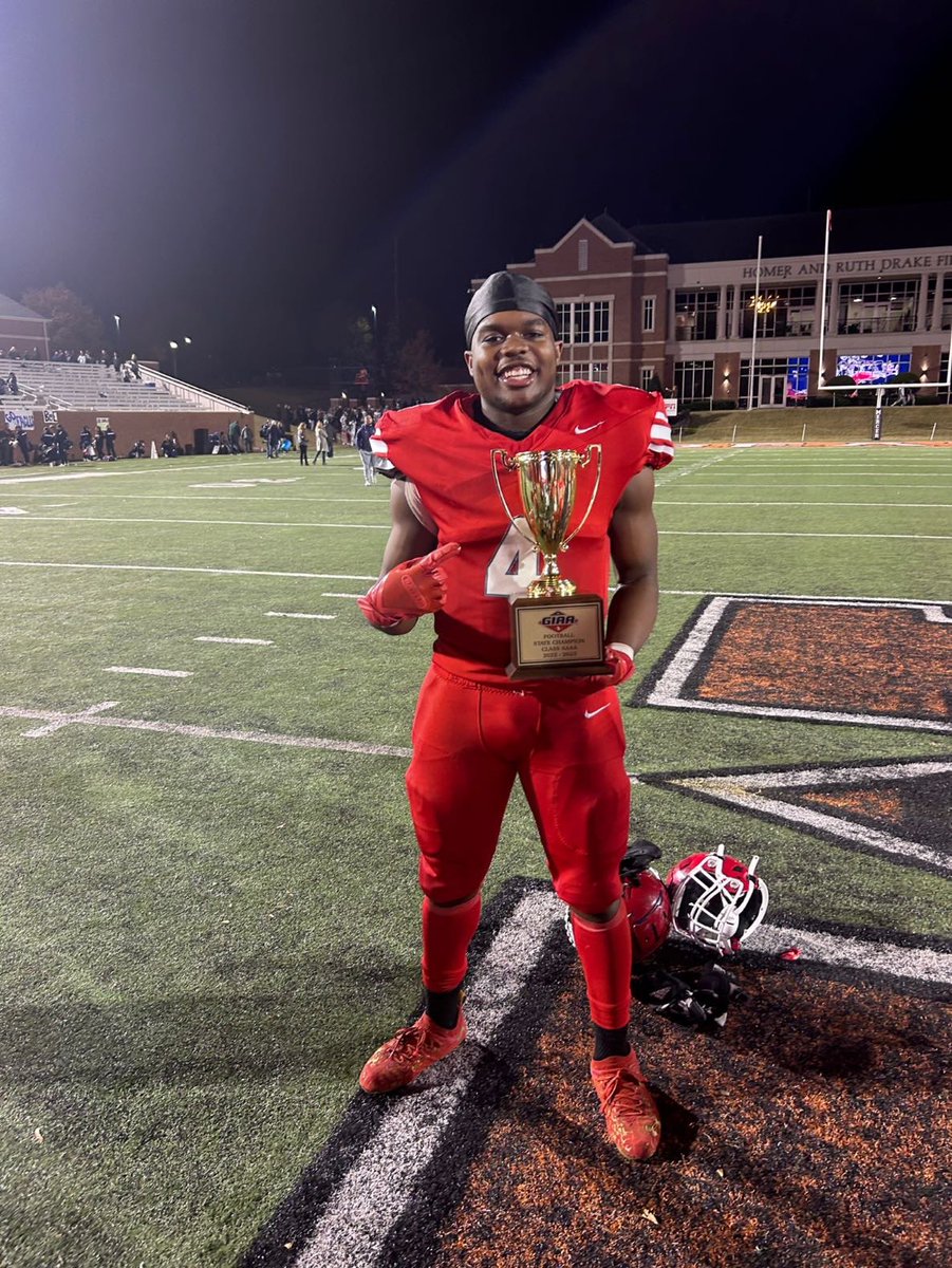 JJ_Thornton2's tweet photo. #AGTG State Champs! @VikingsRecruits @RecruitGeorgia https://t.co/OklTQbqqCz