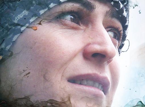 Seninle bağıra bağıra şarkılar söylediğimiz  yollardan geçiyorum şimdi, seninle buluştuğumuz mekanlardayım. Seni çok seven dostları ağırlayacaz. Her şey beni sana getiriyor,  seni çok özlüyorum Armanc.