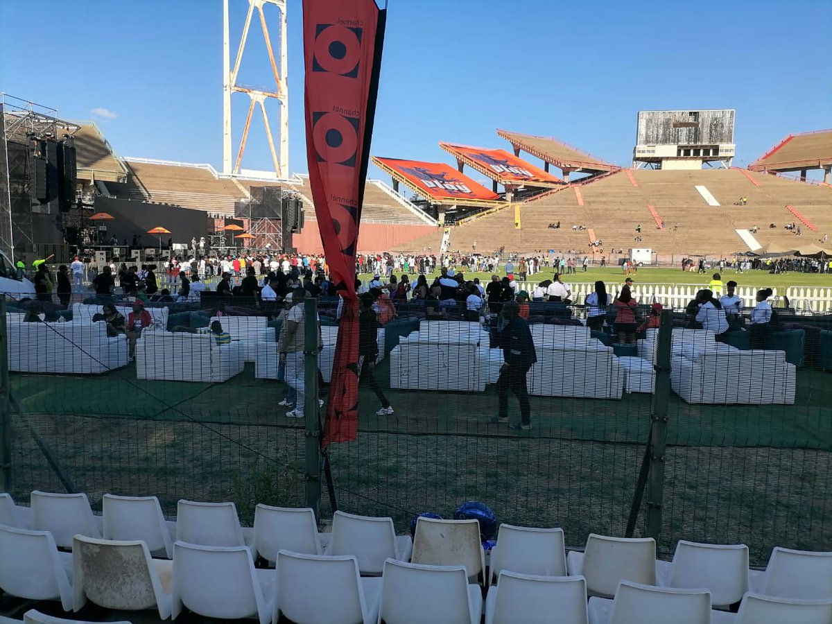 MaftownMag's tweet photo. We #FillUpMmabathoStadium....

The roads are busy and some closed, lets be safe on the roads.

@MphehloTshepiso
@casspernyovest @casspernyovest @BridgeBossTLee
 @rootoffame
@PlayEnergyDrink

#FillUpMmabathoStadim https://t.co/OnoD1SiR2z