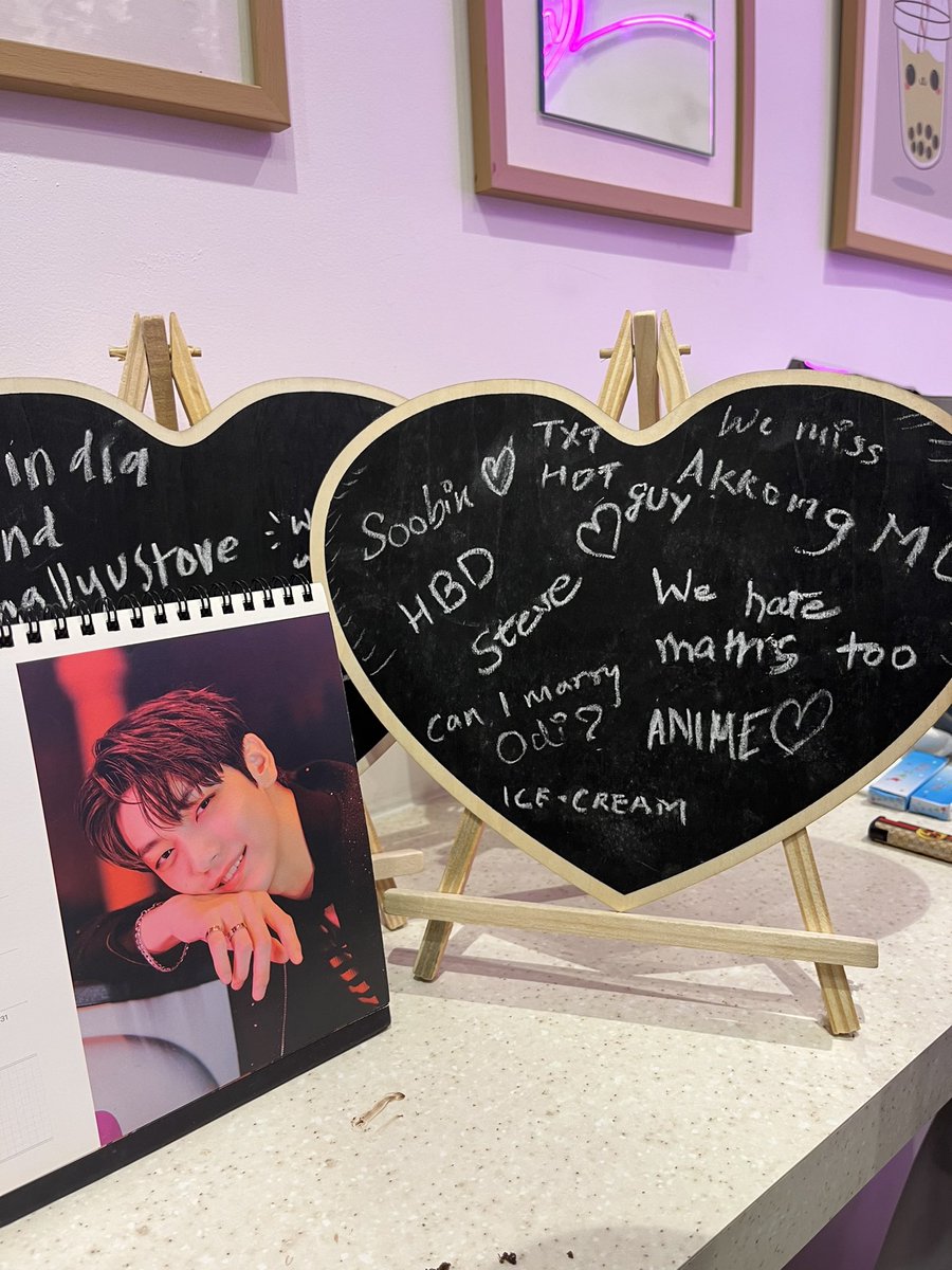 tubatusdiary's tweet photo. The Soobin Birthday Cupsleeve Event Was Definitely A Huge Success 🥹🫶🏼💙

Loved Every Single Moment Of Being There with all the MOAs celebrating Soobin Day

Thank you @TXTIndiaFanbase and @thehallyustore for this beautiful event 🥹

#SOOBIN #TXT #TOMORROW_X_TOGETHER @TXT_members https://t.co/p7vniCAMEL