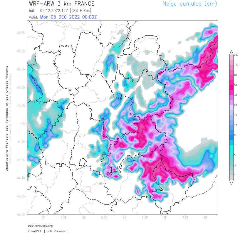 La couche de #neige d'ici lundi matin s'annonce appréciable sur le sud des #Alpes avec parfois plus de 40/50 cm sur les massifs à moyenne altitude. 