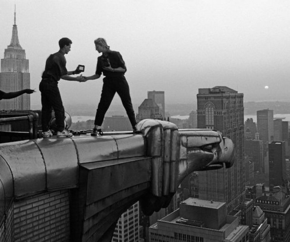 RDesroc's tweet photo. ‘Push Fear Aside’
Fearless women photographers Chrysler Eagle Bldg. NYC
Margaret Bourke-White
Annie Leibovitz 
Lucinda Grange 
#photography #women #NYC #adventure #industrial #arts @womensart1 @UrbanFox https://t.co/0Z9ZUyywG7