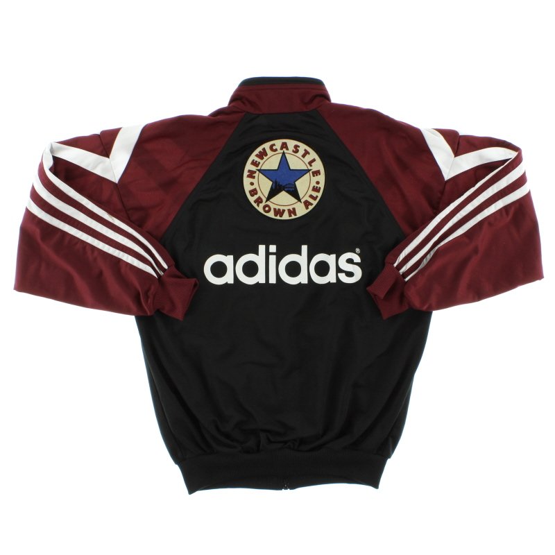 Retro_NUFC's tweet photo. Inbound.
#FullTracksuit #NUFC https://t.co/yohMpdDDFO