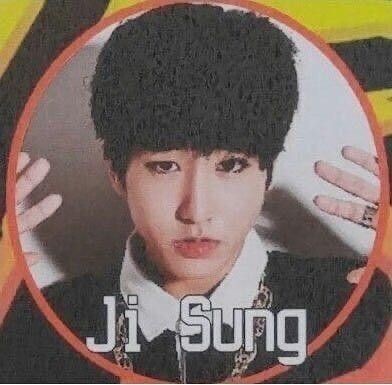 bolinhoskz's tweet photo. → Todas as possíveis fotos que achei do Han pre-debut — uma pequena thread; https://t.co/TiL9vOzU1I