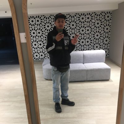 daviinchi23's tweet photo. #NuevaFotoDePerfil https://t.co/n8ggMhXV5K