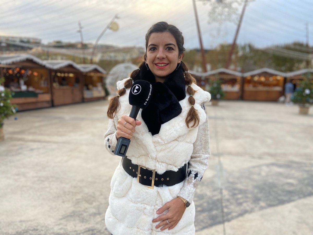 tvbergueda's tweet photo. 🎄 Ja som a #Gironella per portar-vos a casa, la inauguració del seu Market de Nadal. 💫
🎙️ Acompanyats de l' @AlbaSanclimens, us esperem a partir de les 17.40h.
📺 Segueix-nos 🔴 #ENDIRECTE per la TDT a tota la Catalunya Central i també per streaming en HD.

@AjGironella https://t.co/TtM1EIr8bL