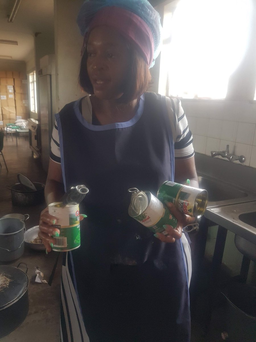 Every year ,I try to at least cook one hot meal,in my local hospital,also have a hamper for the patients,would appreciate citizens help ,that we do a Christmas cheer in our 3 big hospitals in Matobo....@sarahcronje @CCCmthwakazi @tshuma_mduduzi1 @zamoepre @MatSouth_CCC