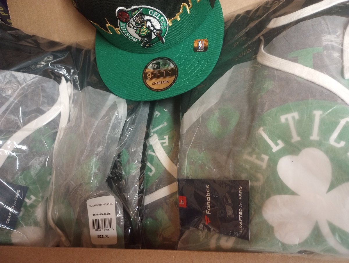Shipper just sent another pic.. this is the 6 Celtics hoodies &amp; hat from NBA store

I will pick all 7 winners soon! Enter in tweet 👇