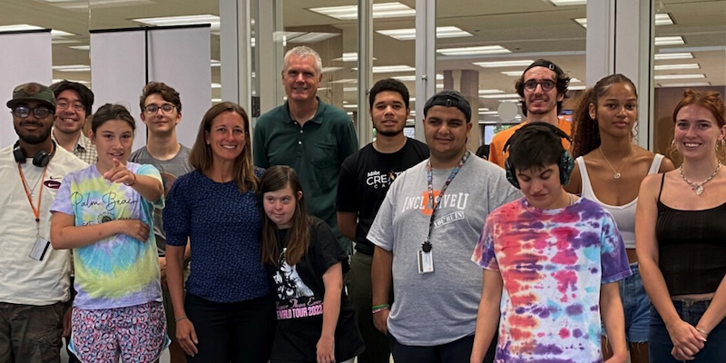 SUSchoolofEd's tweet photo. Domenic Gallo '24, Bella Young '24, and #InclusiveU's Chase Coleman are trying to "modernize" augmentative and alternative communication technology through the Intelligence++ program's unique inclusive design course. @TaishoffCtr @SUDisabilityCtr 

https://t.co/fELttpiNmG https://t.co/RUR1fAwsdA