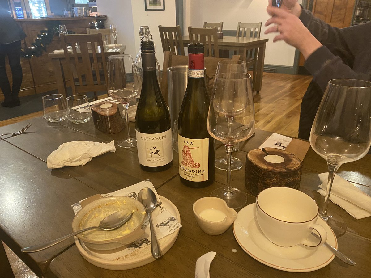 Slp147's tweet image. Another fantastic outing to @PackHorseHay. So good I forgot to take a pic before tucking in. Trust me, it was divine. #birthdaycelebration #christmaseating