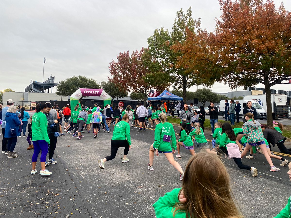 Caitlin Sileo (@caitlinsileo) on Twitter photo Wonderful morning running with <a href="/GOTR_Austin/">GirlsOnTheRun-Austin</a> and our <a href="/LeeRoadrunners/">Russell Lee Elem Roadrunners</a> team! Thanks to our coaches for motivating them weekly. 🏃♀️ Wonderful morning running with <a href="/GOTR_Austin/">GirlsOnTheRun-Austin</a> and our <a href="/LeeRoadrunners/">Russell Lee Elem Roadrunners</a> team! Thanks to our coaches for motivating them weekly. 🏃♀️