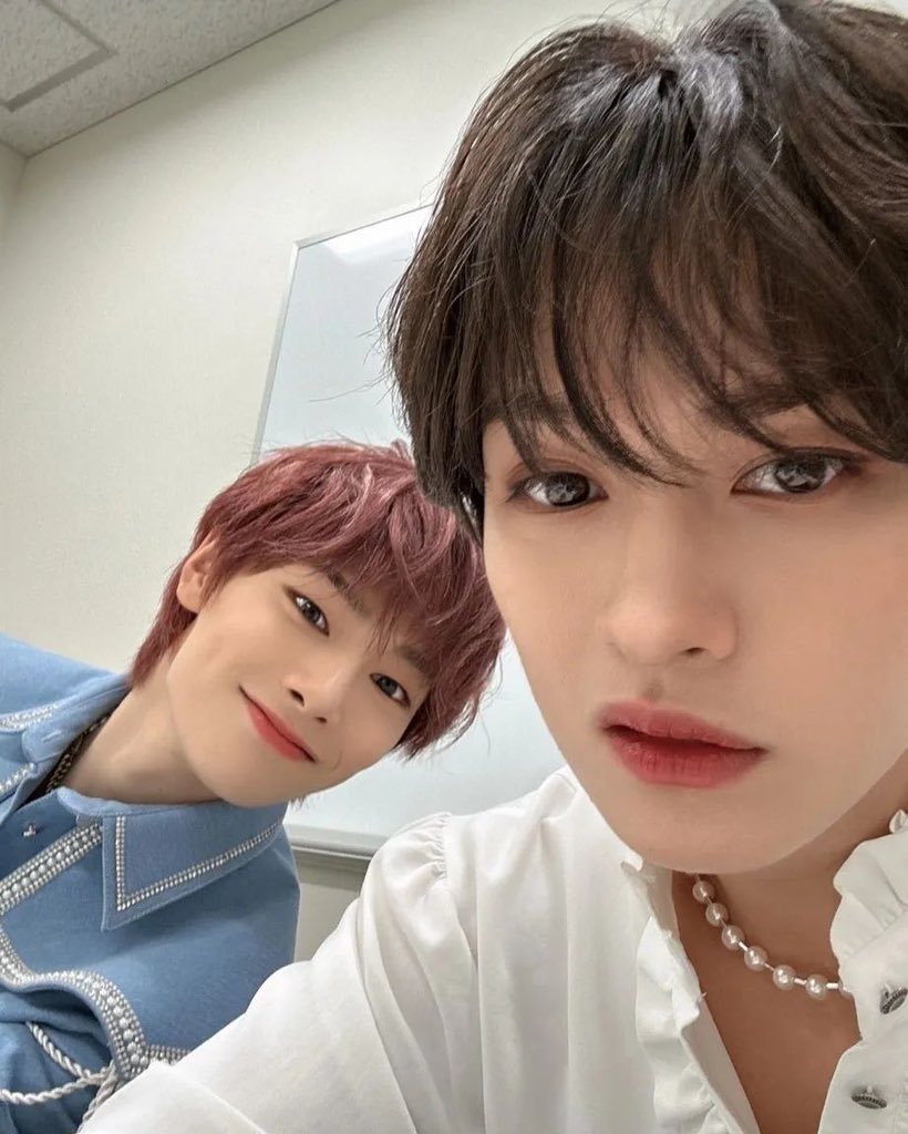 nyangppang's tweet photo. minjeong of the day https://t.co/NtOtYZRN1Y