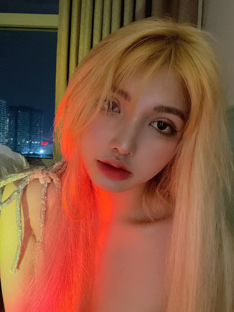 xuan dieu tweet media