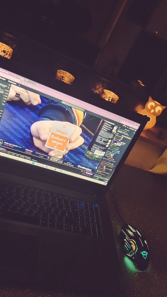 Es wird gemütlich...
Aber das Game ist ja der Knaller... 😅😅 #friendlyfire #friendlyfire8