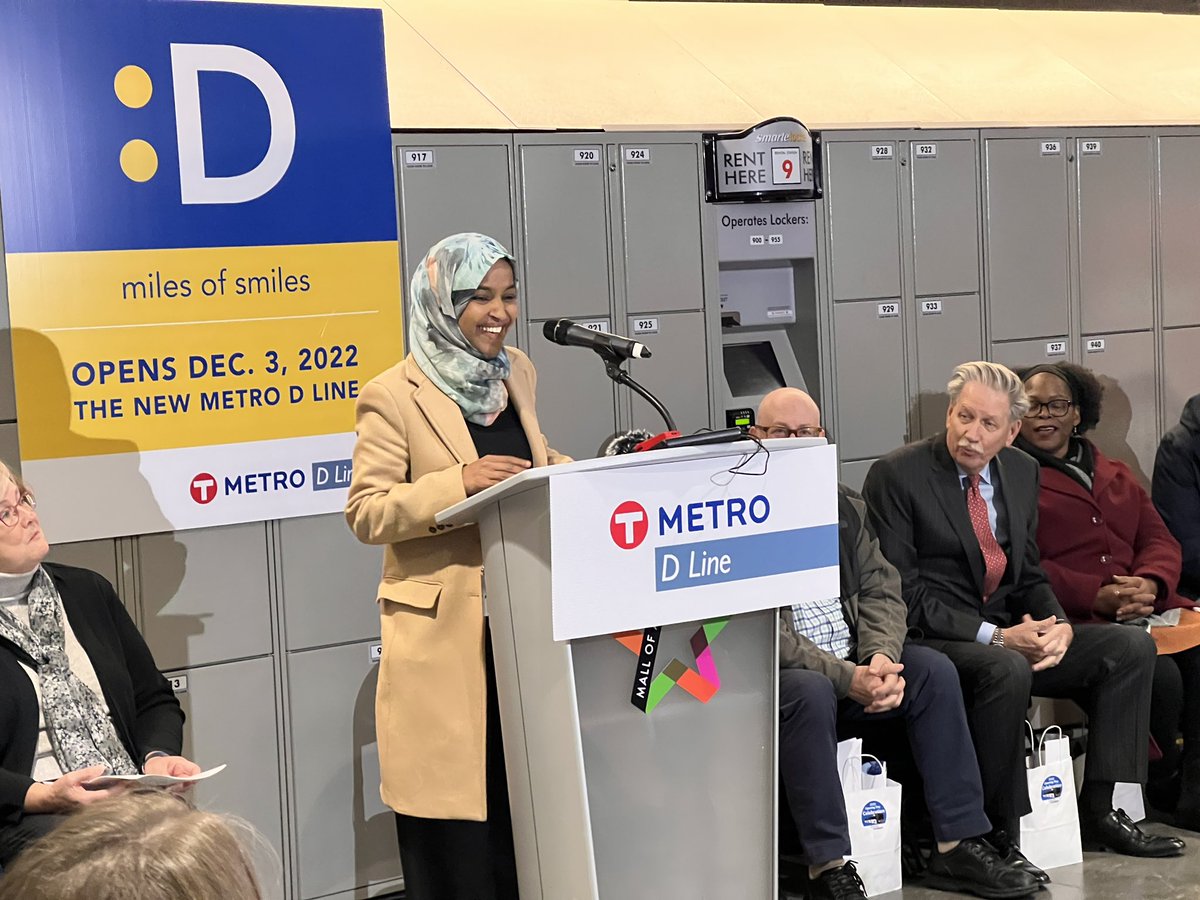MetroTransitMN's tweet image. We’re kicking off our longest Bus Rapid Transit line this morning, the METRO D Line, expanding service through the Route 5 corridor with @MetCouncilNews, @CityofRichfield, @Ilhan , and @MayorFrey at @mallofamerica. 🚌🚏
