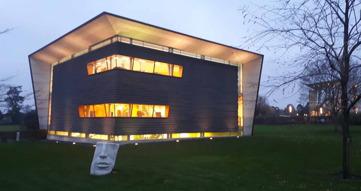 Beeldengalerij Het Depot #Wageningen op een koude, grijze dag.