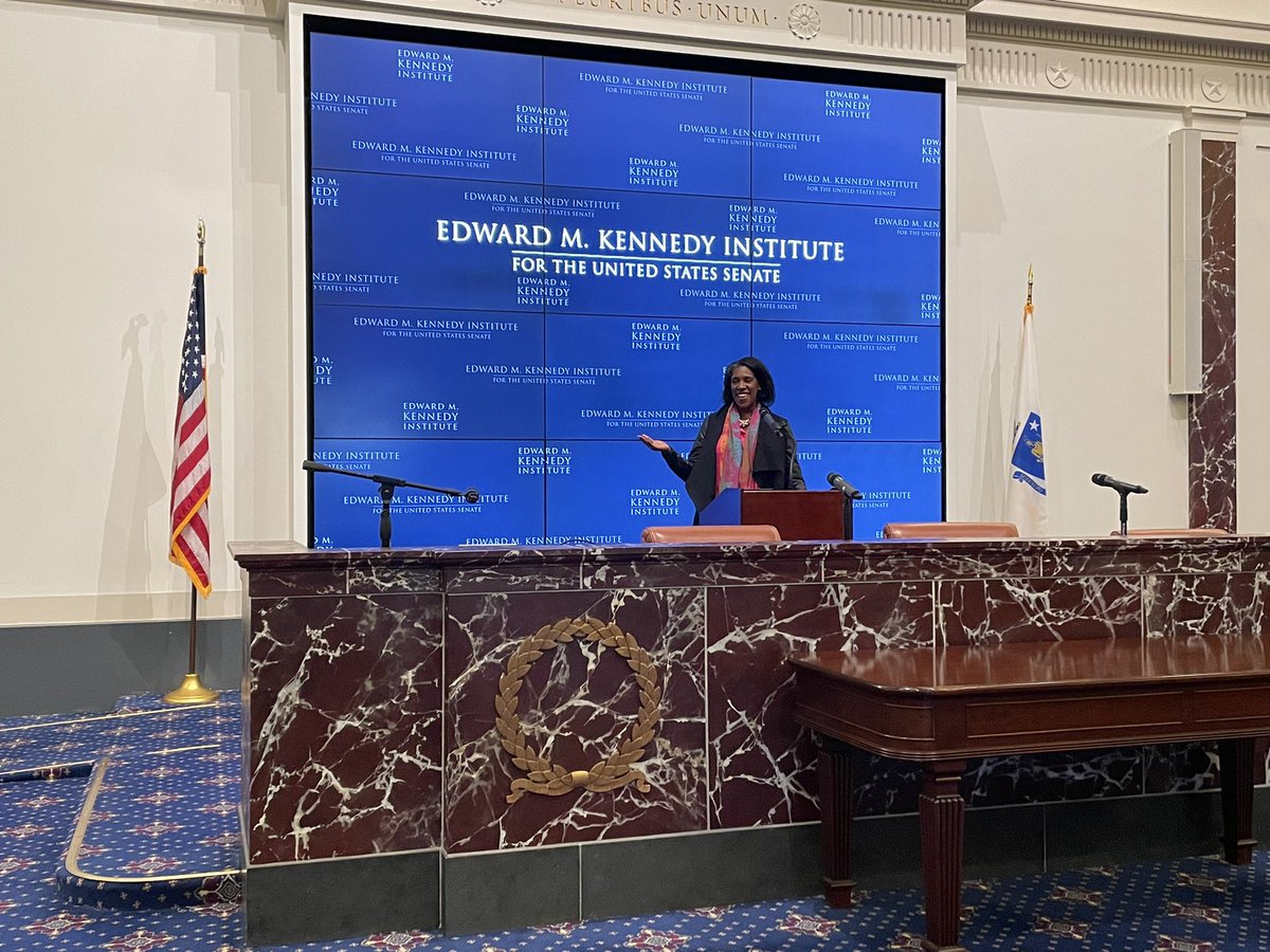 hannahllevine's tweet photo. Yesterday, I had the opportunity to attend the 5th Biennial #NEWPC22 hosted by @CWPPP_UMB, at the @EMKInstitute. We discussed issues impacting women & their communities & heared from amazing changemakers, such as @DARollins & @MsTeresaYounger, President & CEO of @msfoundation. https://t.co/UWpd041Abw