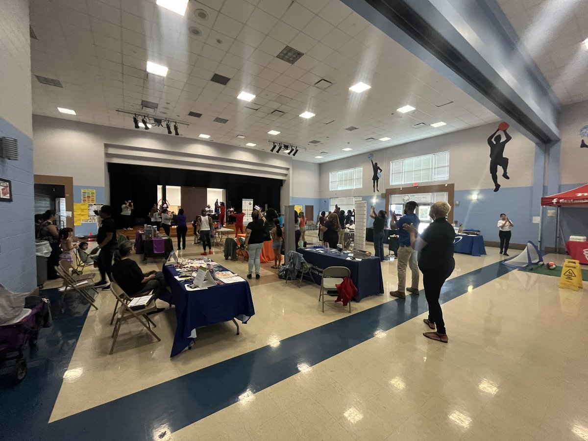 Robert L. Frost Elementary tweet media