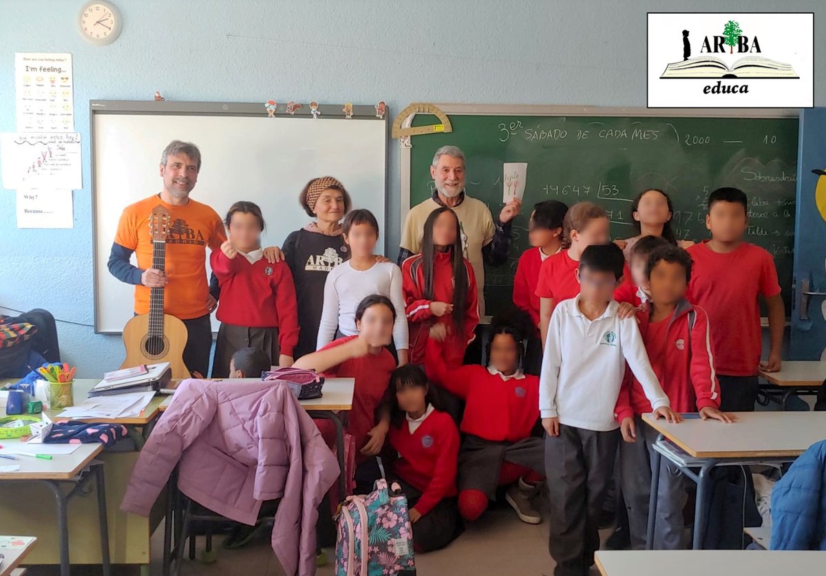 ArbaEduca's tweet photo. ☀️🌳☀️
Memorable actividad con alumnas y alumnos de 5º de Primaria del 𝐂𝐄𝐈𝐏 𝐂𝐚𝐩𝐢𝐭𝐚́𝐧 𝐂𝐨𝐫𝐭𝐞́𝐬, en Madrid. 🙂 https://t.co/1VhzM4KKfx