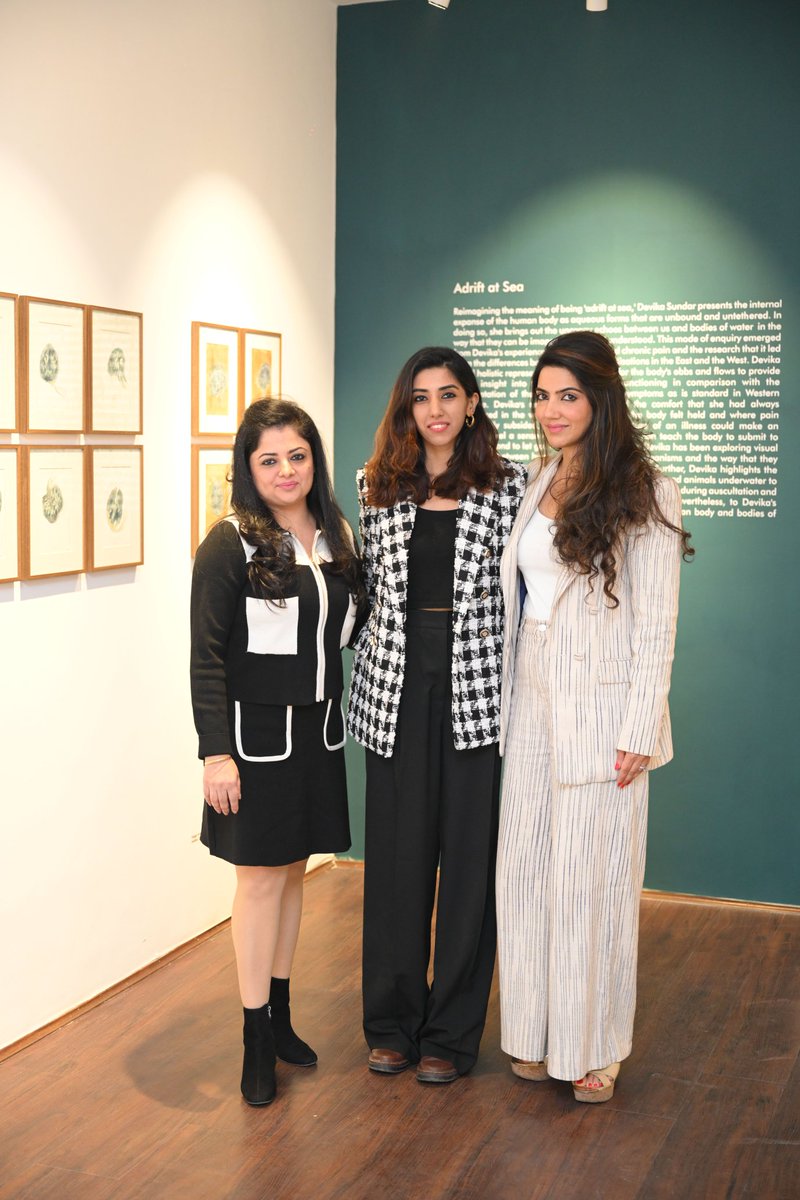 MandiraLamba's tweet photo. Blueprint12 @blueprint2012
Open Now |'Adrift and at Sea' by Devika Sundar 

Her practice shifts across different mediums, layering elements of painting, printmaking &amp; collage with photography, assemblage &amp; installation.  
 #devikasundar #mandiralamba #MandiraaLambba #ridhibhalla https://t.co/UqPlvKAsxu