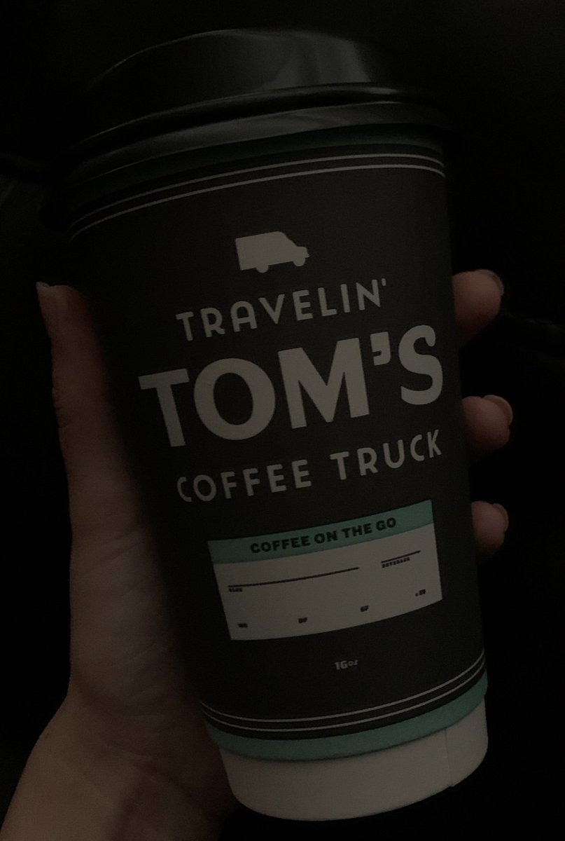Grinch-mas Movie Night put on by the <a href="/bang_pto/">Bang Elementary PTO</a> with some hot chocolate from <a href="/travelin_toms/">Travelin’ Tom’s Coffee Trucks</a> 🎄🤩

Bang knows how to kick off the winter season ☃️🌌
