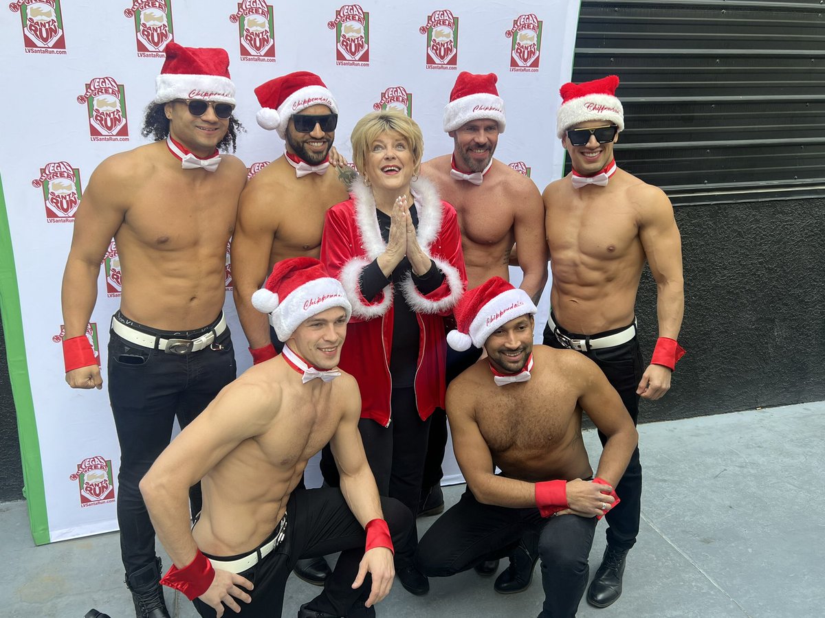 johnnykats's tweet photo. Where we are … @OppVillageLV #GreatSantaRun @mayoroflasvegas @Feven_Kay @FeinbergFOX5 @CityOfLasVegas @FSELV #RJNow @reviewjournal https://t.co/XNY9nZRAaI
