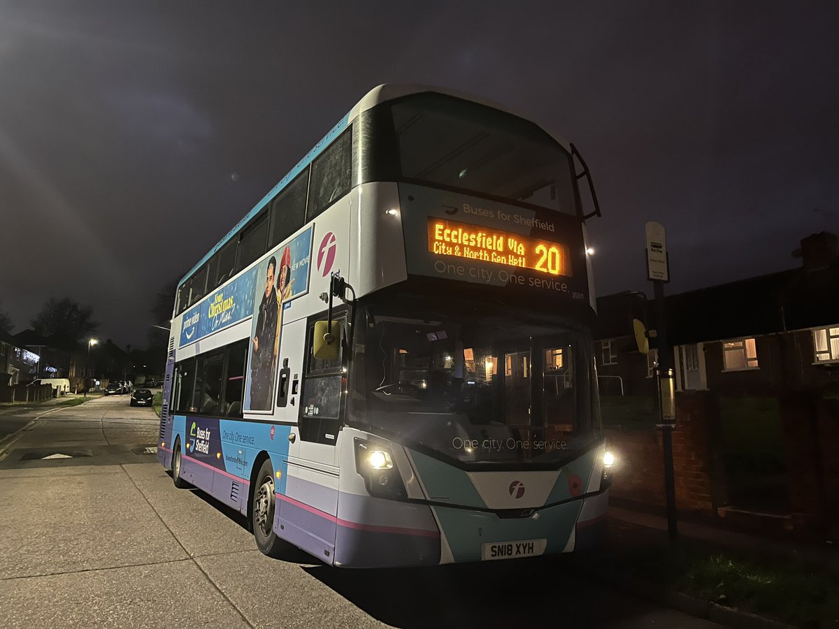Well what can I say 35311 didn’t even last long for me being my first bus. After leaving Sheffield at 1528 and arriving at Ecclesfield at 1600. It failed to make it any further for me. Saturday 3 December 2022