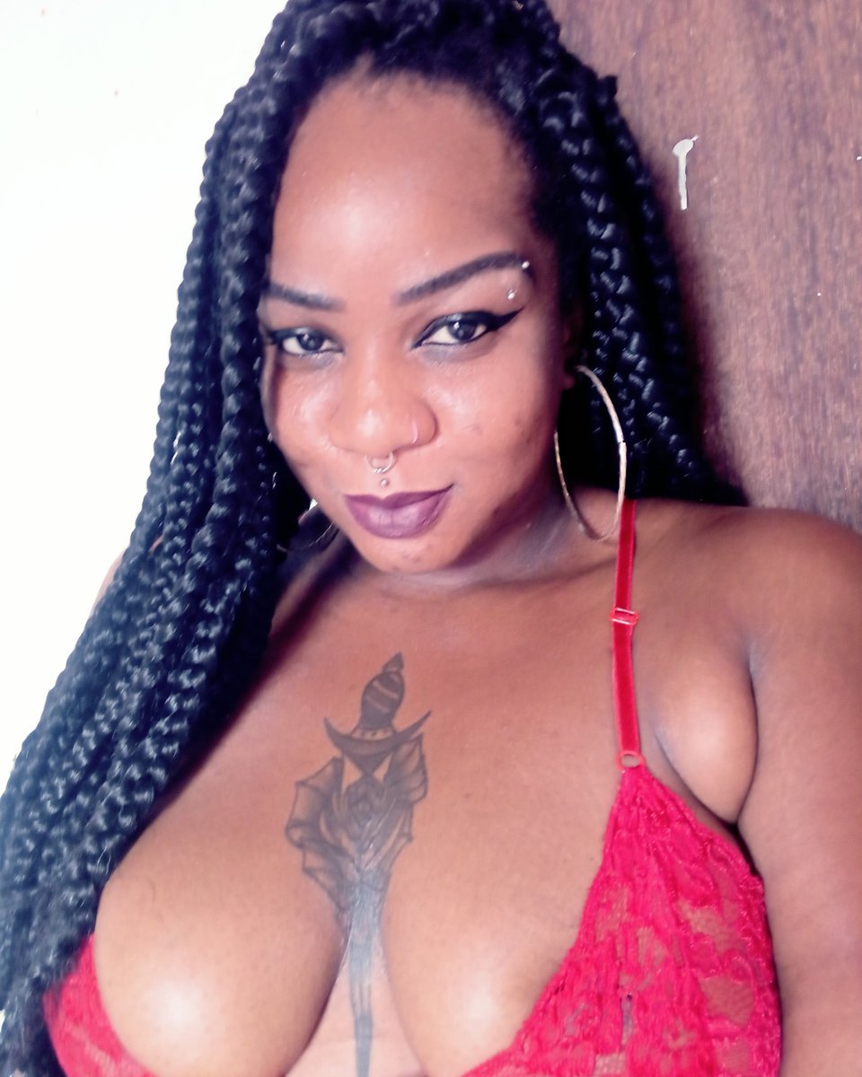 danubia_kessia's tweet photo. 'Se Deus é mulher 
Deus há de ser 
Linda' 🎶✨ https://t.co/xct0NEMx6t