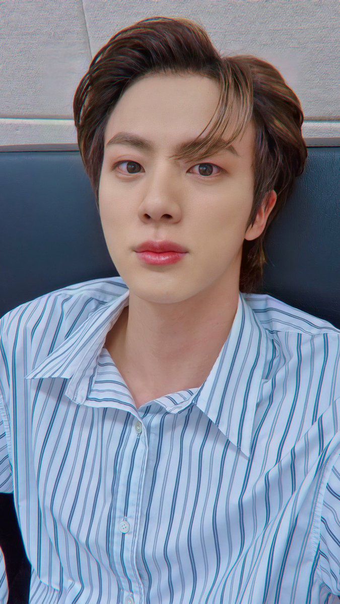 putt_28's tweet photo. Happy birthday seokjin oppa 💜
I hope we can meet again 2 years later
Take care of your health there!
we will stay by your side
I love you very much, and i really miss you :'(
#JINDAY #SeokjinDay #SeokjinBirthdayProject2022 #HappyBirthdayJin #HappyJINday https://t.co/iLjaovvIlt