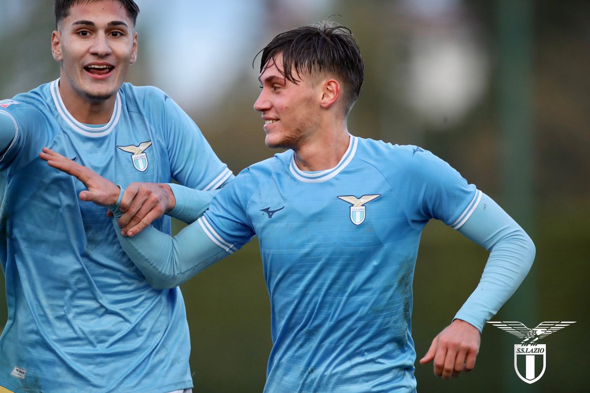 OfficialSSLazio's tweet photo. #LazioTernana 💬
Andrea #Colistra nel post gara: "Vittoria importante, siamo stati lucidi"
➡️ https://t.co/ttwJVJXXZa https://t.co/4HzRIL6lxg