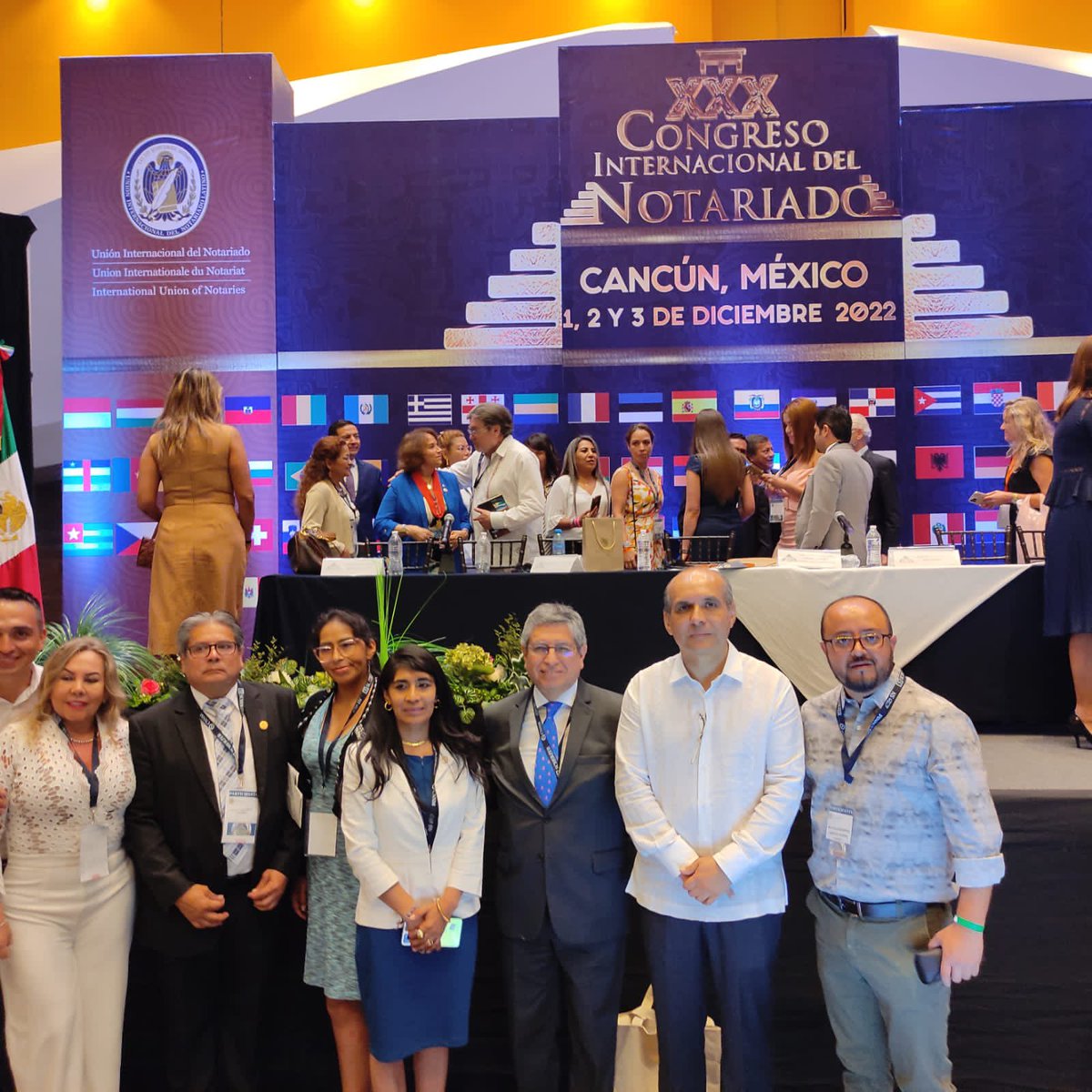 Fen_Ecuador's tweet photo. Ecuador lidera la Comisión de Asuntos Americanos de la UINL
Más de 90 países proclamaron por unanimidad al dr. Homero López Obando como presidente de la  Comisión de Asuntos Americanos, CAAm, de la Unión del Notariado Latino, UINL, para la legislatura 2022-2024.
#notarios #CAAm https://t.co/khVCyz2PFp