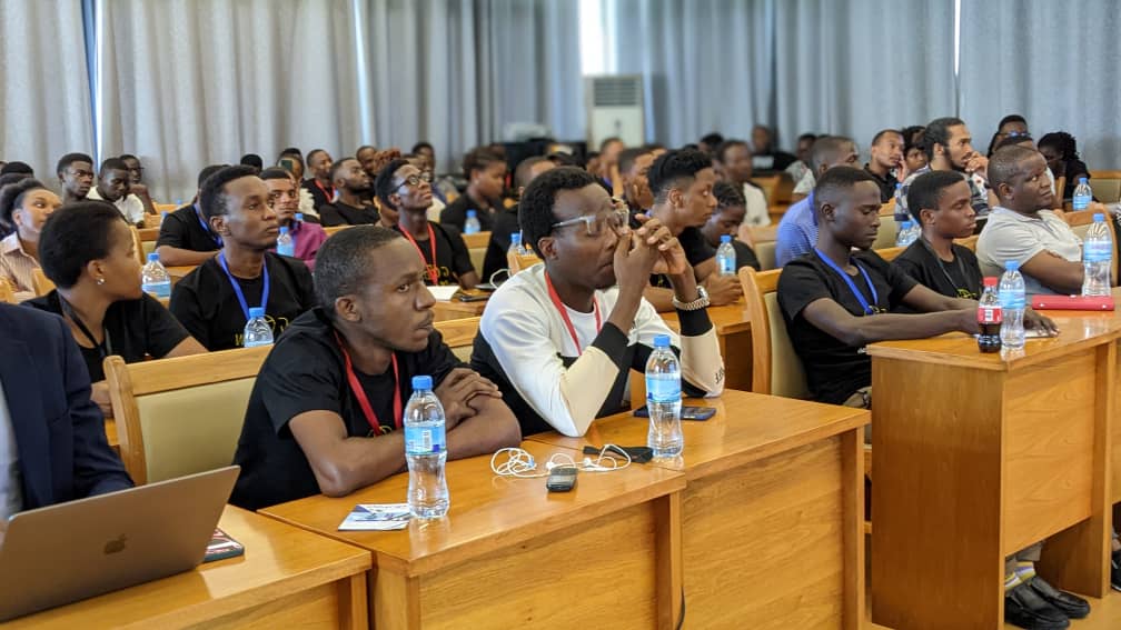 kan_gren's tweet photo. I was here today, I learned a lot of stuffs, met new people and I had some fun moments today. The event was wonderful and fruitful 👏.
#DevFestDar22 
@GDGDarEsSalaam https://t.co/epFOmlgc8I