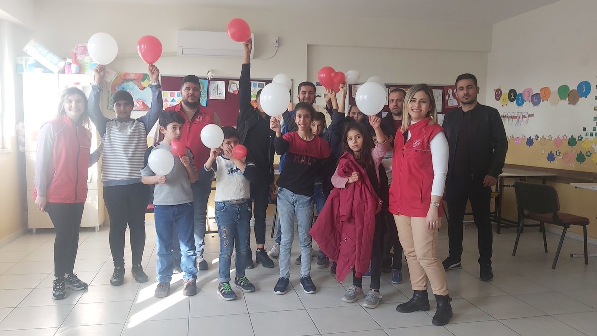 GSB_CeyhanGM's tweet photo. 3 Aralık Dünya Engelliler Günü münasabetiyle çok özel kardeşlerimizle biraraya gelip çok eğlenceli zaman geçirdik🥰

#3AralıkDünyaEngellilerGünü https://t.co/tWievKUP1q