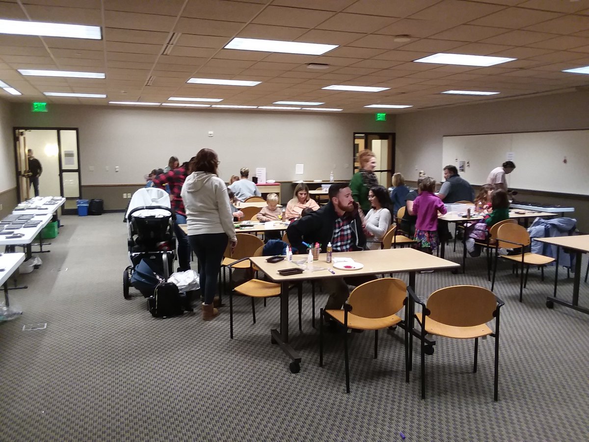 deforestlibrary's tweet photo. There's an hour left to join our crafty Miss Emily for some ornament making. #winterfest https://t.co/IZYkLCReQK