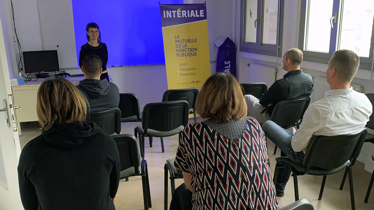 Interiale's tweet photo. #Prévention | 💪 Forte mobilisation en région #AURA où nos équipes sont intervenues dans plusieurs #DDSP et commissariats de la région pour des journées prévention santé. 👮‍♀️ #Policiers, bravo d’avoir choisi d’être acteur de votre santé et merci ! 🙌 @Barbara01B AMCR INTERIALE. https://t.co/uxRtNaQlBc