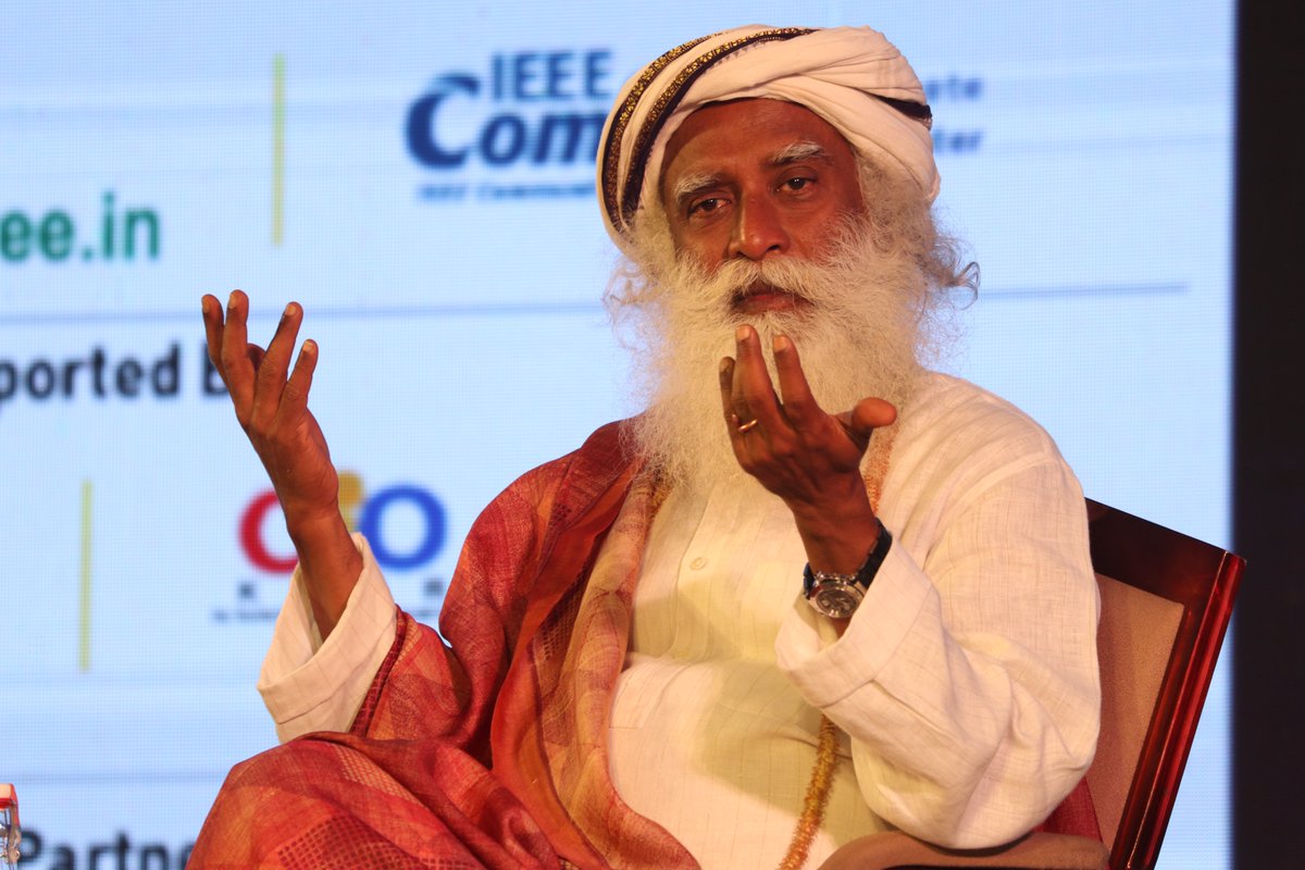 infocomconnect's tweet photo. #INFOCOM2022:
With peace, comes progress.
Simple but impactful statement coming from @SadhguruJV on the last day of INFOCOM 2022.

Did you enjoy the session?
We did, for sure.

#AgeOfChangeMakers
@ishafoundation | @YottaInfra | @dhrubamukherjee | @rcuae | #SunilGupta https://t.co/Z19gcV7AC7