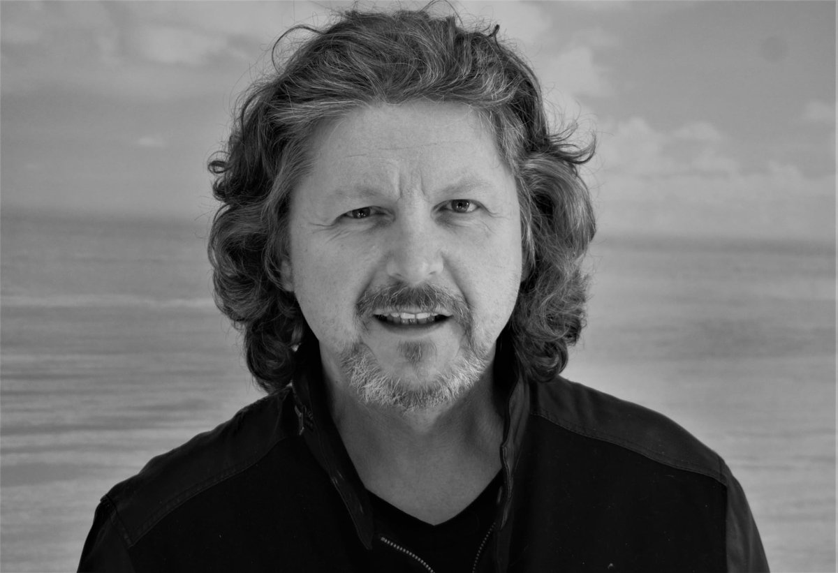 UKCalling tweet media