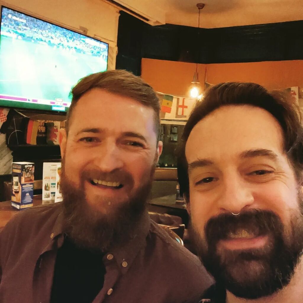 SMalphurious's tweet image. Watching the Aussies in the world cup all the way from England! instagr.am/p/Clt4F0IjKrB/