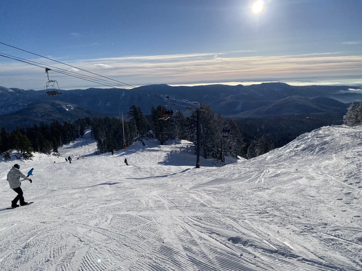 donsiddall's tweet photo. First tracks!!!! https://t.co/9He7WmRX1p
