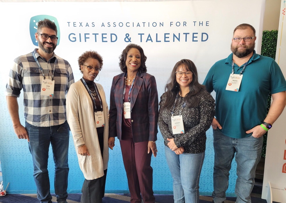 CBeardGT's tweet photo. We had a great time at the Texas Association for the Gifted and Talented #giftED22 conference! Lots of learning and laughing! I love this group of GISD teachers! They are #thegisdeffect! Way to #BetheLight https://t.co/VblefCHirp