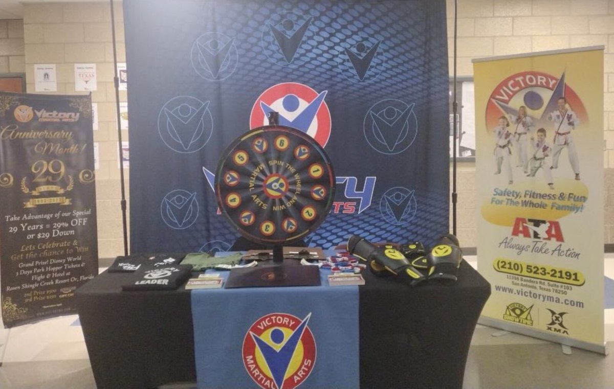 VictoryBandera's tweet photo. Stop by to say hello and for a chance to win FREE classes at  @NISDNerdvanaCon we will be here until 4p! #nisd @NISD https://t.co/jFCsmdT510