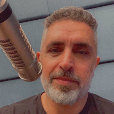 meMHsn's tweet photo. @sousports نوير يسلم عليك ويقولك مص المايك لين الله يفرجها https://t.co/qp4GqXRZNI