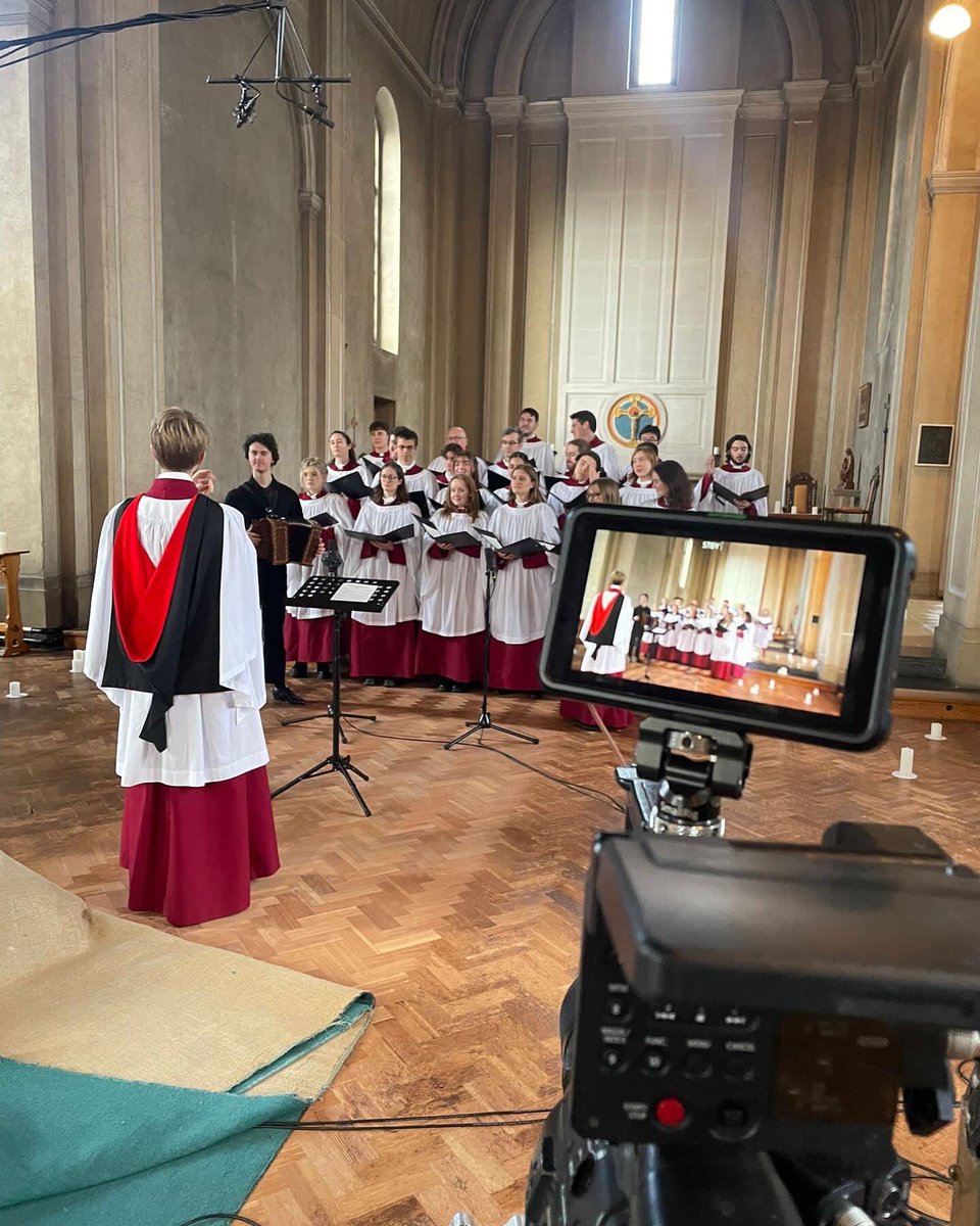 PeterhouseChoir's tweet photo. We’ve been filming! #Christmas video on its way — watch this space @peterhouse_cam https://t.co/vrzqDPKdMt