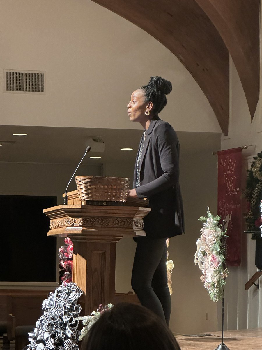“Where there is life, there is hope”. Schivonne John eloquently shared her story with us <a href="/FBCWestTX/">FBC West</a> Ladies Christmas Brunch. She is an inspiration. ✝️