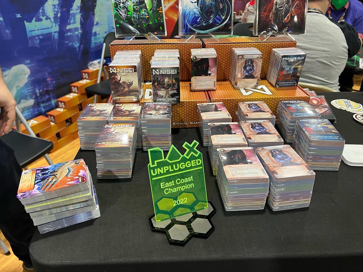 evaction's tweet photo. We set up programs &amp; execute hacks in @nullsignalgames NetRunner. We talked about the latest expansion Midnight Sun &amp; the community feed back at @officialpax_ #PaxUnplugged2022. If you got the l33t skills, play to win the East Coast title #nullsignalgames #netrunner #paxunplugged https://t.co/4oVAXQo2qP