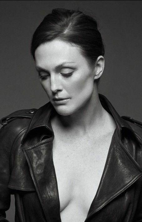 Happy birthday, Julianne Moore! 