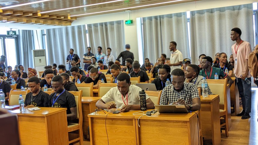 Heismoody's tweet photo. Am honored attending the #DevFestDar #DevFestDar22 it was great lot of content to learn from keep track on tech and lets push Africa to the top💪 https://t.co/02THX9D8A2