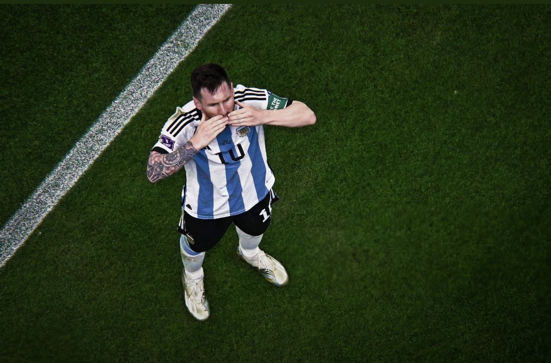 ikz27's tweet photo. @salmaniho Yessssss 💙🇦🇷 https://t.co/Bn1IGYgRfx