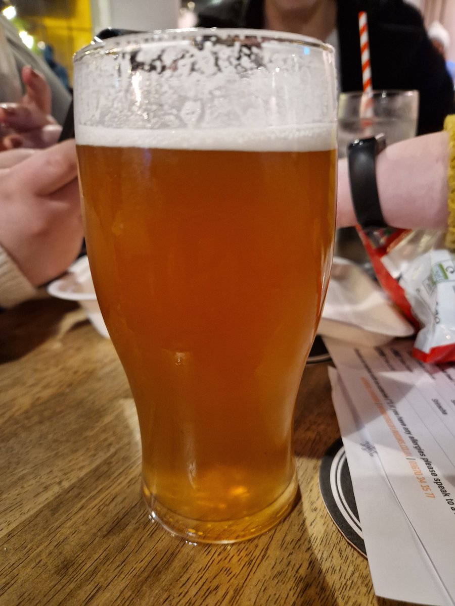 A pint of <a href="/fullcirclebrew/">Full Circle Brew Co</a> hoop on cask 😱😱😱 tasting amazing <a href="/yeoldecrossryt/">Ye Olde Cross Ryton</a>