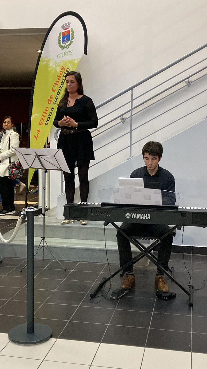 naulet claudine tweet media